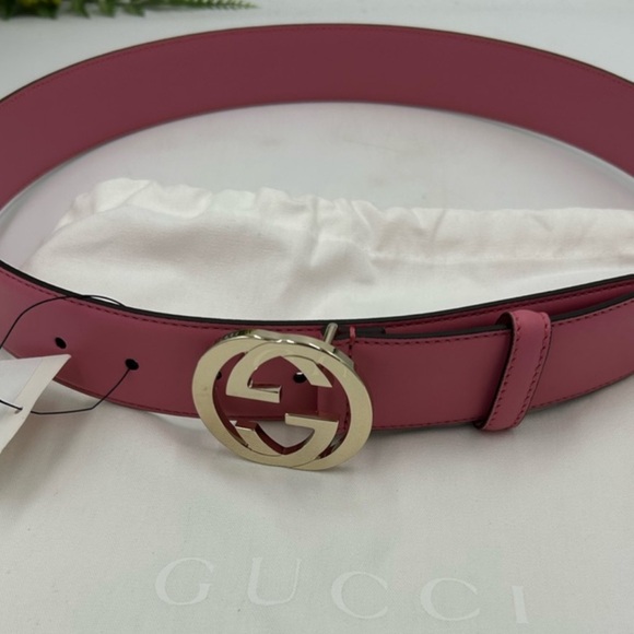 Women's Gucci belt with interlocking GG Buckle. Size 85cm/34 inches .